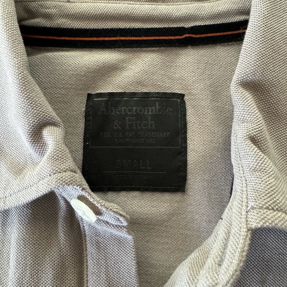 Mens Abercrombie polo shirt size s - Picture 3 of 4